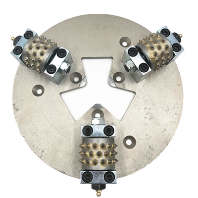 270mm HTC Grinders de suelo Placas de martillo de arbusto con rodillos triples para la preparación del suelo Eliminación de revestimiento exponer gran agregado de piedra acabados antideslizantes