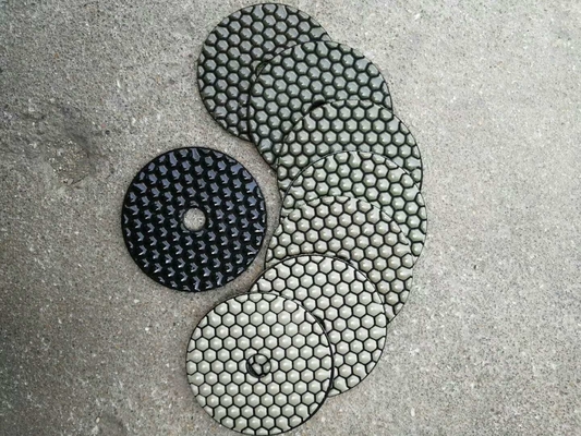 5' 125mm Cordón de miel Velcro con respaldo de hormigón Terrazzo Mármol Granito Ingeniería de Piedra Resina de Enlace de Diamante Pads de pulido en seco para moliendas de ángulo eléctricas portátiles o moliendas de aire